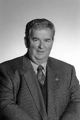 Maurice Tanguay - the purchase of the St-Jean Lynx in 1995 to transfer them to Rimouski by his ownership partners and has been crowned with success over the seasons. Mr. Tanguay was inducted into the QMJHL Hall of Fame on March 31st 2010.
